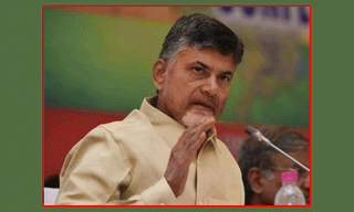 వైసీపీలో చేరిపోండి స్వామీజీ: యామిని