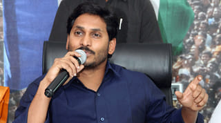 చంద్రబాబుపై కోమటి జయరామ్ ప్రశంసలు