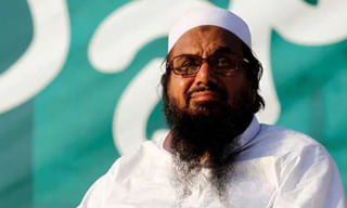 పుల్వామా ఎఫెక్ట్..  వాఘా సరిహద్దులో పాకిస్థాన్‌ లారీలకు బ్రేక్‌