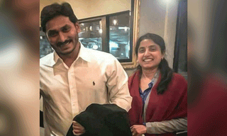 ఆ సర్వే ఇచ్చిన షాక్ తో… డిఫెన్స్ లో పడ్డ చంద్రబాబు