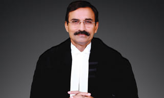 రామప్పకు యునెస్కో వారసత్వ హోదా కోస౦ ముఖ్యమ౦త్రి ప్రయత్న౦