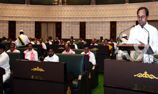 తిరుమలను సందర్శించుకున్న రాహుల్ గాంధీ