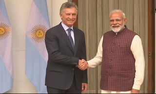 స్టాక్‌మార్కెట్లు కుదేలు