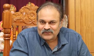 అసలు ఇంతకీ ఎవరా విలన్..?