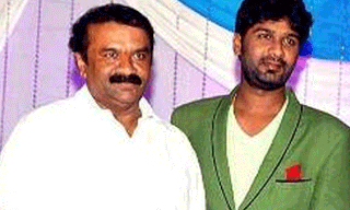 జాతకాలు విప్పితే తలెత్తుకోలేరు