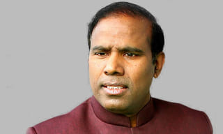 యూటర్న్ తీసుకున్న టీఆర్ఎస్.. స్టార్ క్యాంపెయినర్ల లిస్ట్‌లో హరీశ్