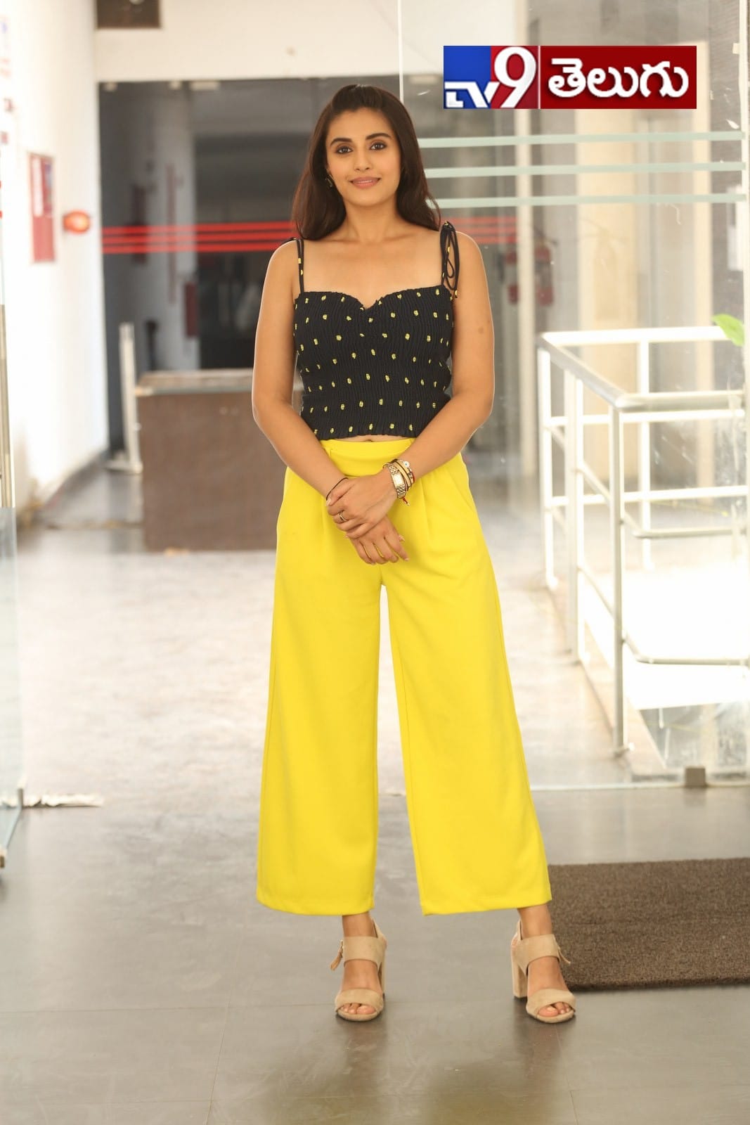 ‘దివ్యాన్ష కౌశిక్’ న్యూ ఫొటోస్