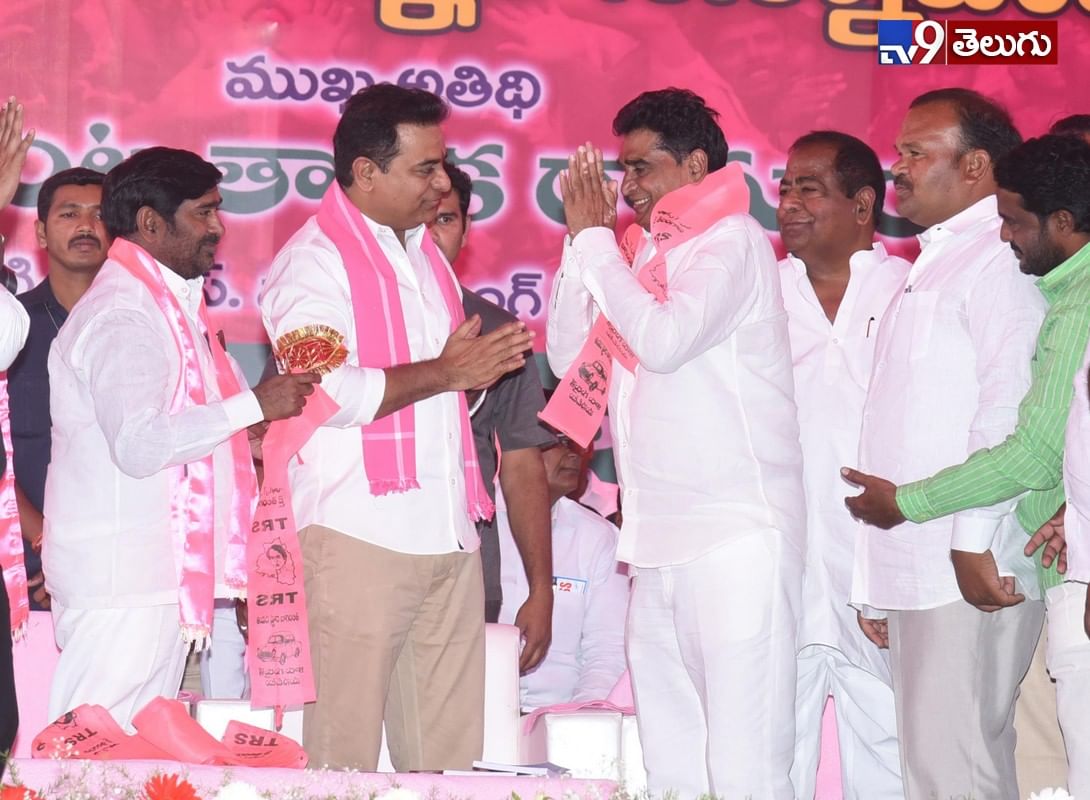 నల్గొండ లో జరిగిన కేటీర్ సభ యొక్క ఫొటోస్