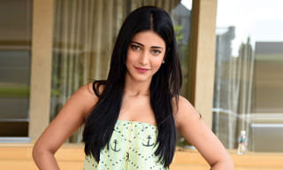 వేర్పాటు వాదులపై కొరఢా ఝలిపించిన కేంద్రం