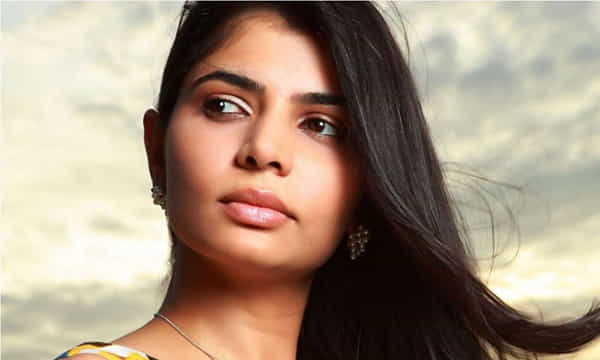 నెటిజన్ల హెల్ప్ కోరిన సింగర్ చిన్మయి..
