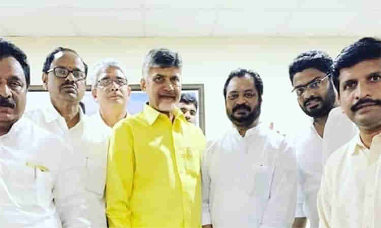 తెదేపాలో చేరిన అమలాపురం మాజీ ఎంపీ హర్షకుమార్‌