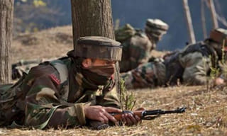 కశ్మీర్‌లో వరుసగా ఎన్‌కౌంటర్లు