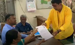 సారంగాపూర్ హనుమంతుడిని దర్శించుకున్న ఎంపీ కవిత‌