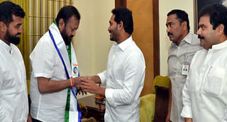 జేడీ లక్ష్మీ నారాయణ సంచలన నిర్ణయం