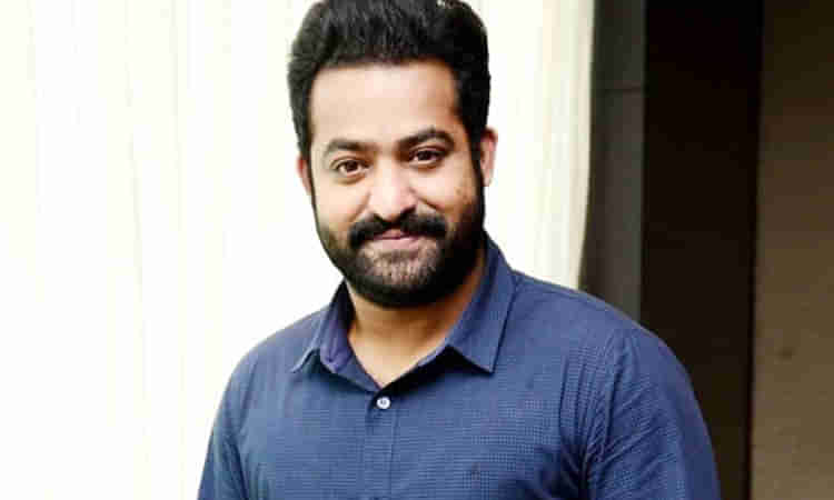 మెగా హీరో కోసం ముఖ్య అతిథిగా ఎన్టీఆర్