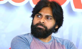 విజయవాడ బరిలో కుబేరులు