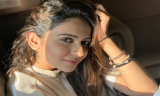 నీరవ్ మోదీ బంగ్లాను డైనమైట్స్‌తో పేల్చేసిన అధికారులు