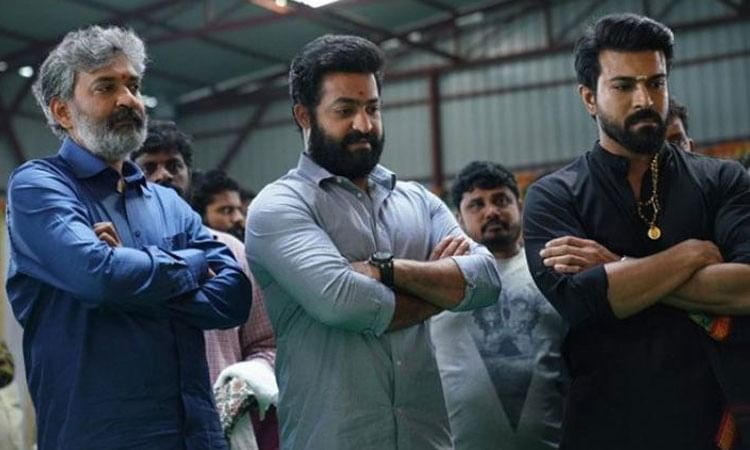 'ఆర్ఆర్ఆర్' టైటిల్ పై ఇంటరెస్టింగ్ అప్డేట్..!