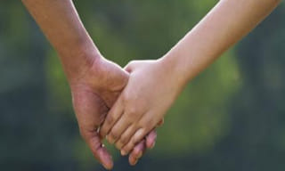 బాసర ఆలయంలో సైకో హల్‌చల్