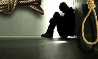 చెన్నై ఎయిర్ పోర్టులో బాంబు కలకలం