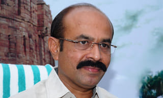 స్వచ్ఛందంగా ఎన్నికల కోడ్ పాటిస్తాం.. సోషల్ మీడియా సంస్థల సంచలన నిర్ణయం