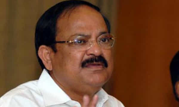 మహా విషాదం- బాధితులు త్వరగా కోలుకోవాలని ప్రార్థిస్తున్నా : వెంకయ్య