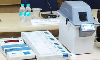 జనసేన విశాఖ ఎంపీ అభ్యర్థిగా లక్ష్మీనారాయణ