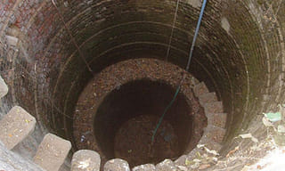 అంత్యక్రియలకు ముందు రవళి మృతదేహానికి వివాహం