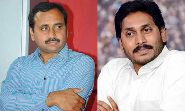 జగన్కు షాక్.. అఙ్ఞాతంలో ఆర్కే