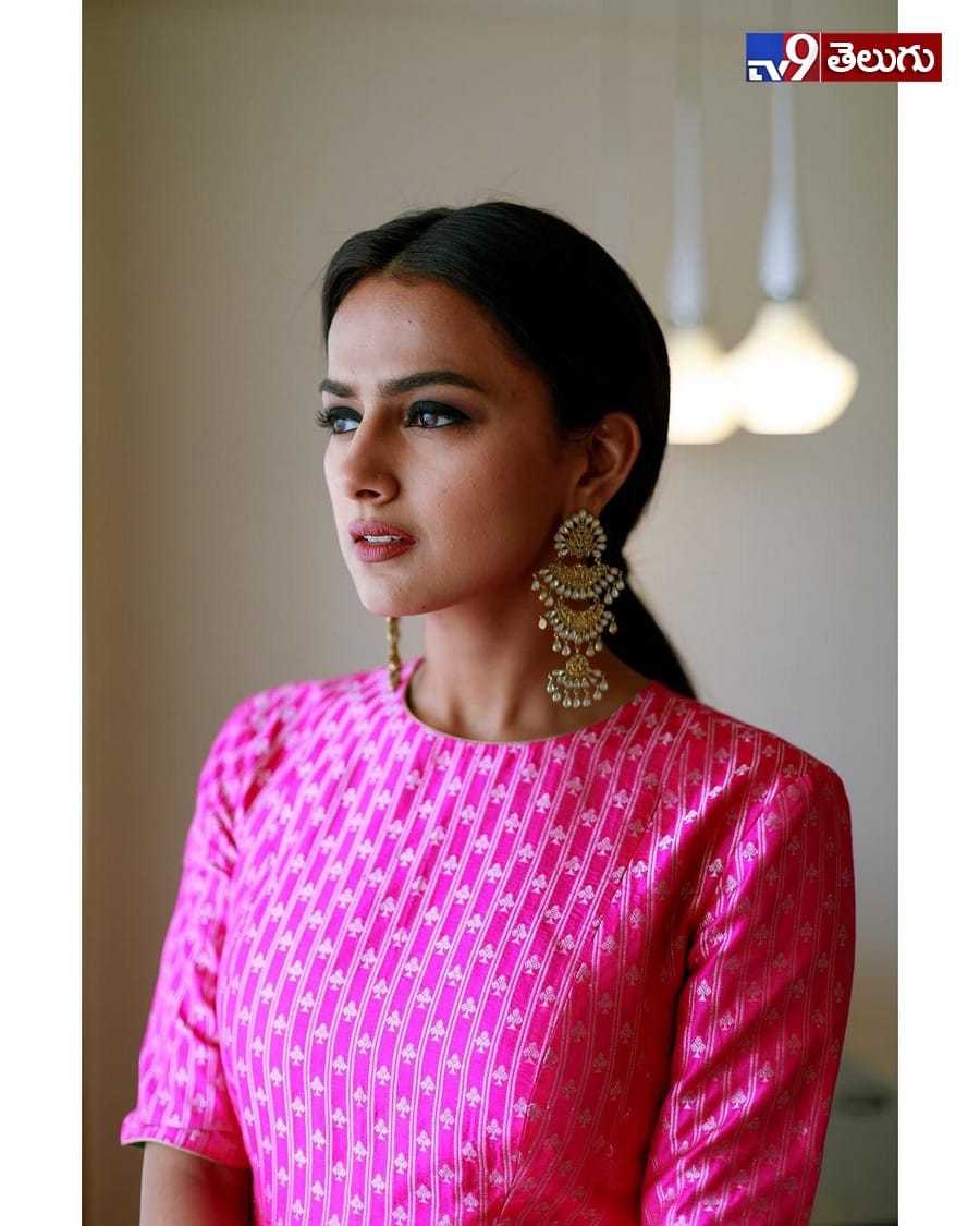 ‘శ్రద్ధా శ్రీనాథ్’ న్యూ ఫొటోస్