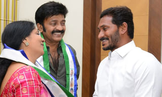 నిజామాబాద్‍లో భారీ ఈవీఎంలతో ఎన్నికలు!