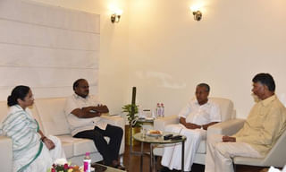 ప్లేస్ లేదు…ల్యాండింగ్‌కు అనుమతి ఇవ్వలేం!