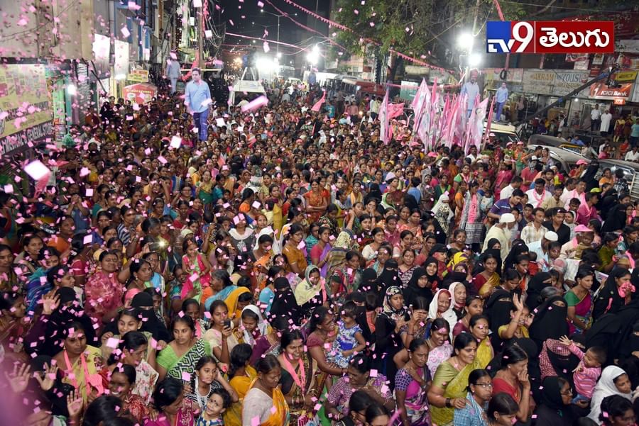 అంబర్ పేట ఎన్నికల  ప్రచారం లో ప్రసంగిస్తున్న ‘కేటీఆర్’ ఫొటోస్