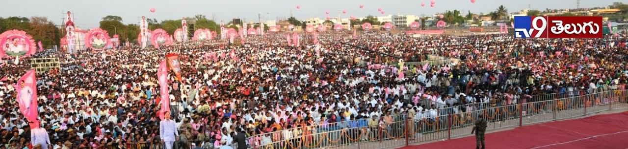 ఎన్నికల ప్రచారం వరంగల్ లో ‘కేసీఆర్’ ఫొటోస్