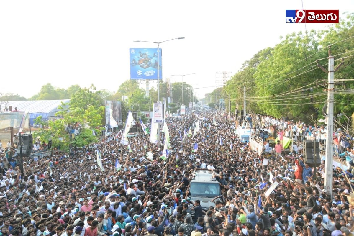 చిత్తూరు జిల్లా ఎన్నికల ప్రచారం లో వైస్.జగన్ ఫొటోస్