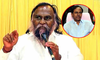 హక్కుల్ని కాలరాస్తున్నారు- ఉత్తమ్‌ కుమార్‌రెడ్డి