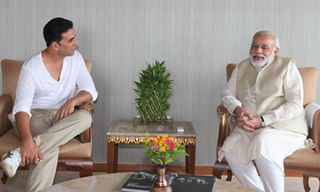 మమత ఇప్పటికీ నాకు స్వీట్లు, కుర్తాలు పంపుతుంది: మోదీ