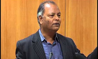 24 ఏళ్ల తర్వాత ఒకే వేదికపై.. ఎవరా ఇద్దరు..?