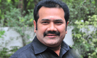 ఎన్నికలు వాయిదా వేయండి.. నిజామాబాద్‌లో రైతుల ఆందోళన