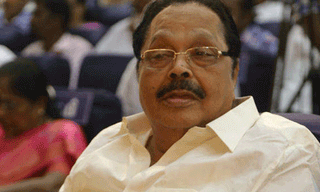 ఎన్నికల ప్రచారంపై ఎండల ప్రభావం…ఆస్పత్రిలో చేరిన ఇద్దరు ఎమ్మెల్యేలు