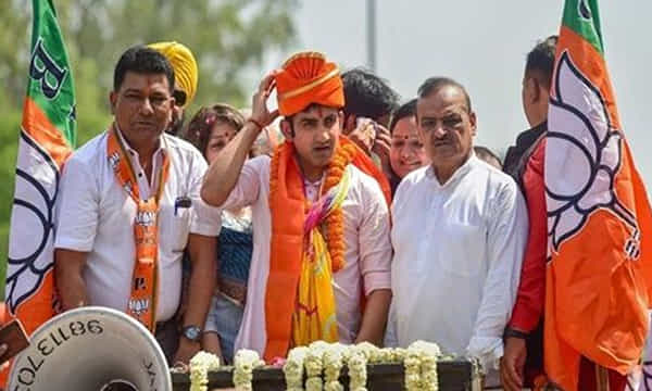 ఈసీ ఆదేశాలతో గంభీర్పై ఎఫ్ఐఆర్