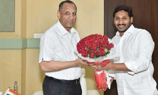 తెలంగాణ సర్కార్‌కు హైకోర్టులో ఎదురుదెబ్బ