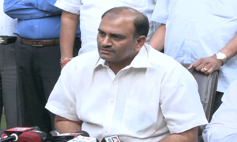 అబ్బే.. అలాంటిదేం లేదే: వైసీపీ నేత రఘురాంకృష్ణంరాజు