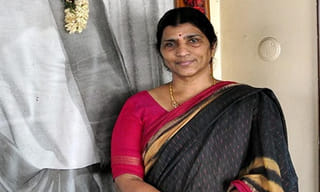 మీ ఓటు ఎవరికి పడిందో చూసుకోండి: చంద్రబాబు