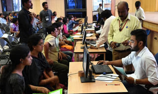 కాంగ్రెస్ పార్టీకి ప్రజల్లో నమ్మకం పోయింది: డీకే అరుణ