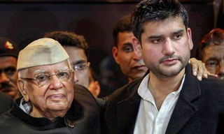 జగన్‌‌ది లక్షకోట్ల అవినీతి కాదు: లక్ష్మీనారాయణ న్యూట్విస్ట్