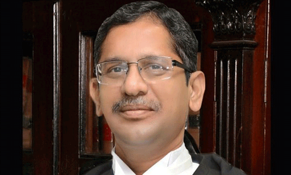 తెలుగు జడ్జి జస్టిస్ ఎన్వీ రమణ ఎందుకు తప్పుకున్నట్లు..?