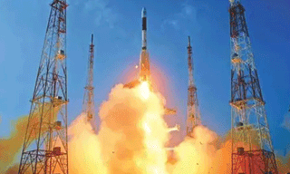 షర్మిళ ఉంగరం కాజేసిన దొంగను పట్టుకోండి: ఎస్పీ