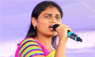 బీజేపీకి ఫేస్ బుక్ సహకరిస్తోందా?
