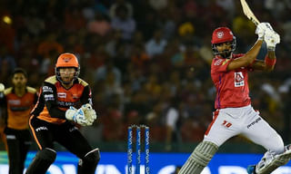 టాస్ గెలిచి ఫీల్డింగ్ ఎంచుకున్న పంజాబ్